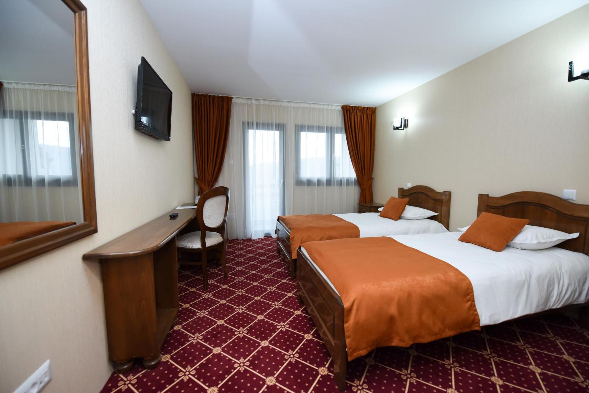 Condor Resort Dulcesti Δωμάτιο φωτογραφία