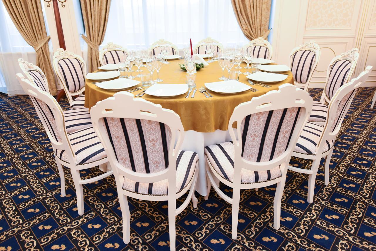 Condor Resort Dulcesti Εξωτερικό φωτογραφία